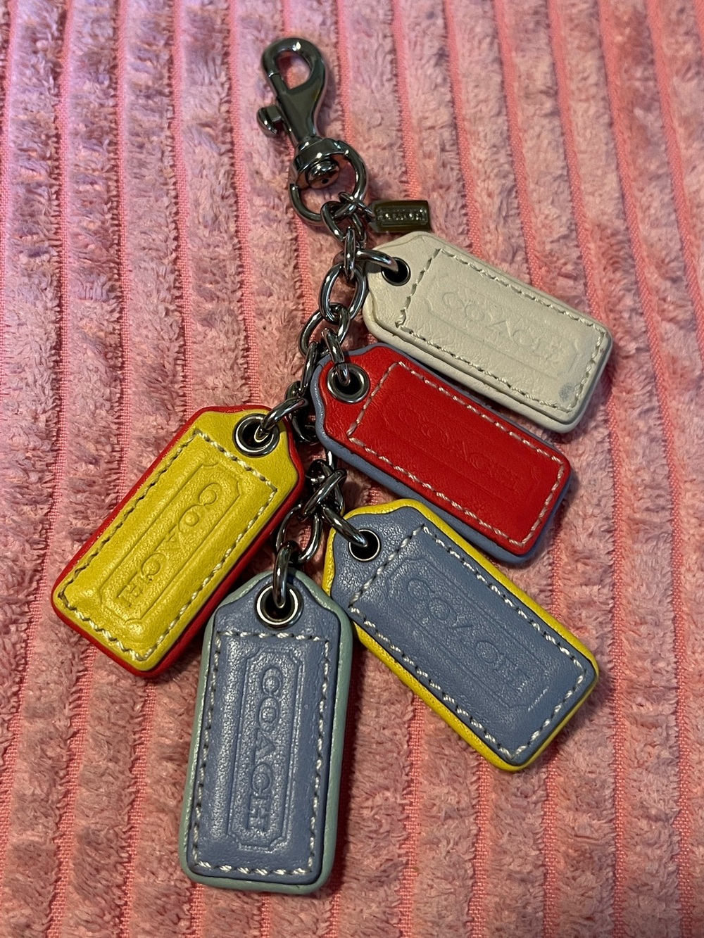 Coach Cascading Hang Tag Bag Charm - Picture 2 of 7